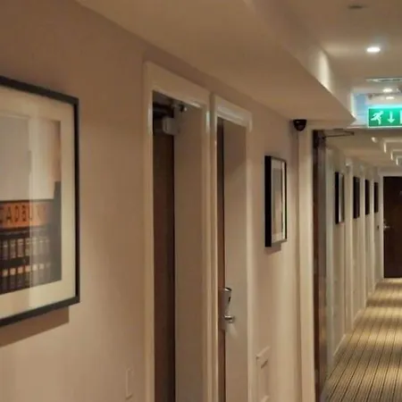 Royal George Hotel-3